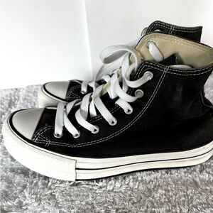 Converse High Top Chucks